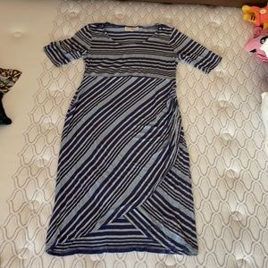 Jessica Simpson maternity dress size medium